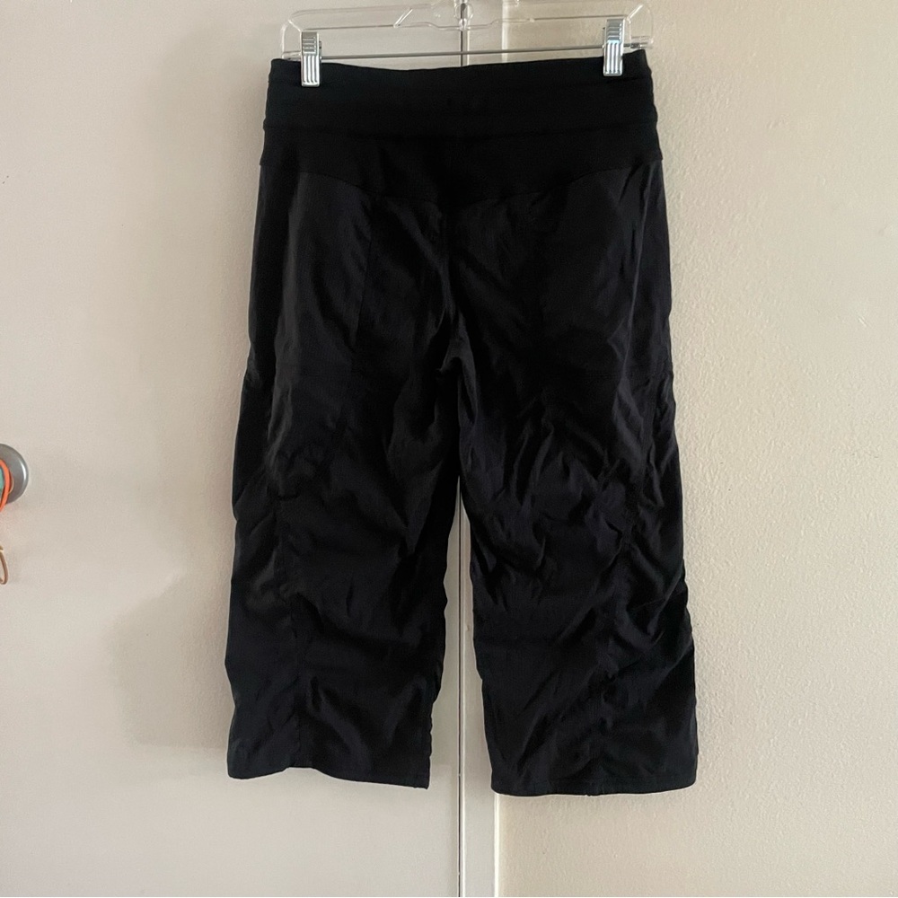 Lululemon dance studio pants size 6